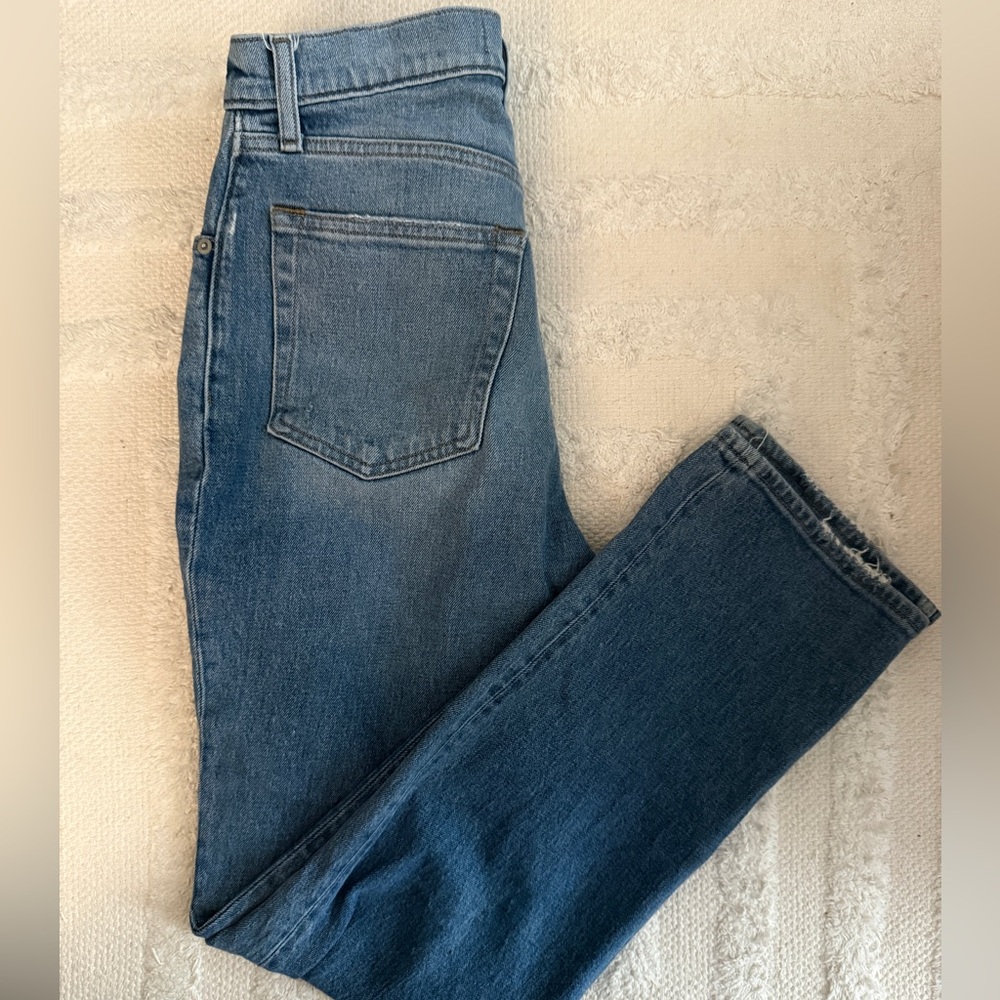 Abercrombie Curve Love The 90s Straight Ultra High Rise Criss-Cross Waistband